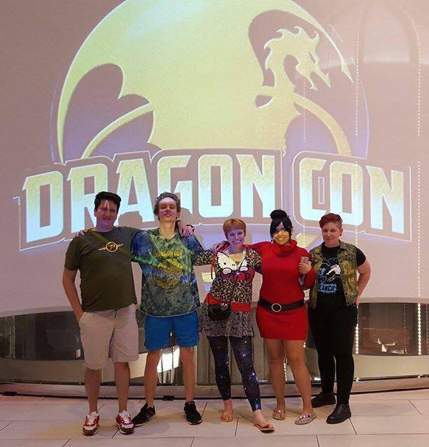 Vyrian, Thian, Vynni, Lissan, and Ell at Dragon Con 2015